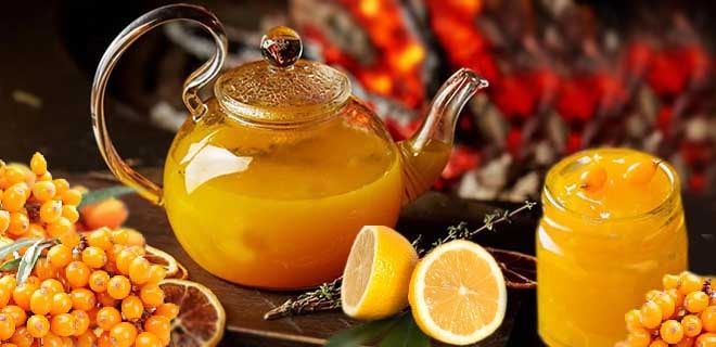 Чай с облепихой, медом и лимоном