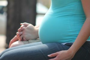 Чем лечить геморрой при беременности – народные средства