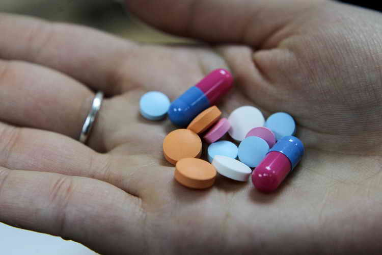 лечение аллергического кашля у взрослых таблетки