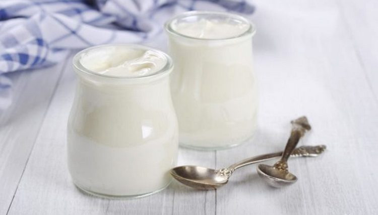 на полдник при такой диете можно съесть натуральный йогурт.